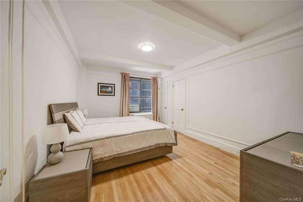 5. Residential for Sale at 162 W 56th Street # 1003 New York, New York 10019 United States