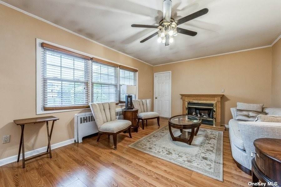 5. Residential for Sale at 1003 Huckleberry Road North Bellmore, New York 11710 United States