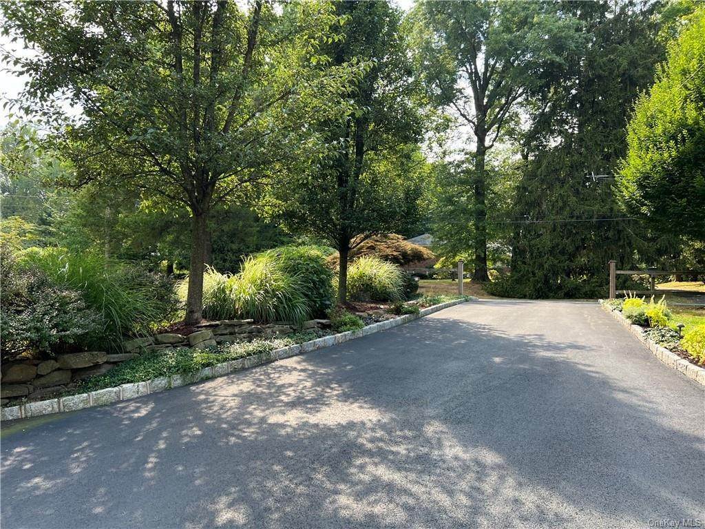 5. Residential for Sale at 20 Swan Street Palisades, New York 10964 United States