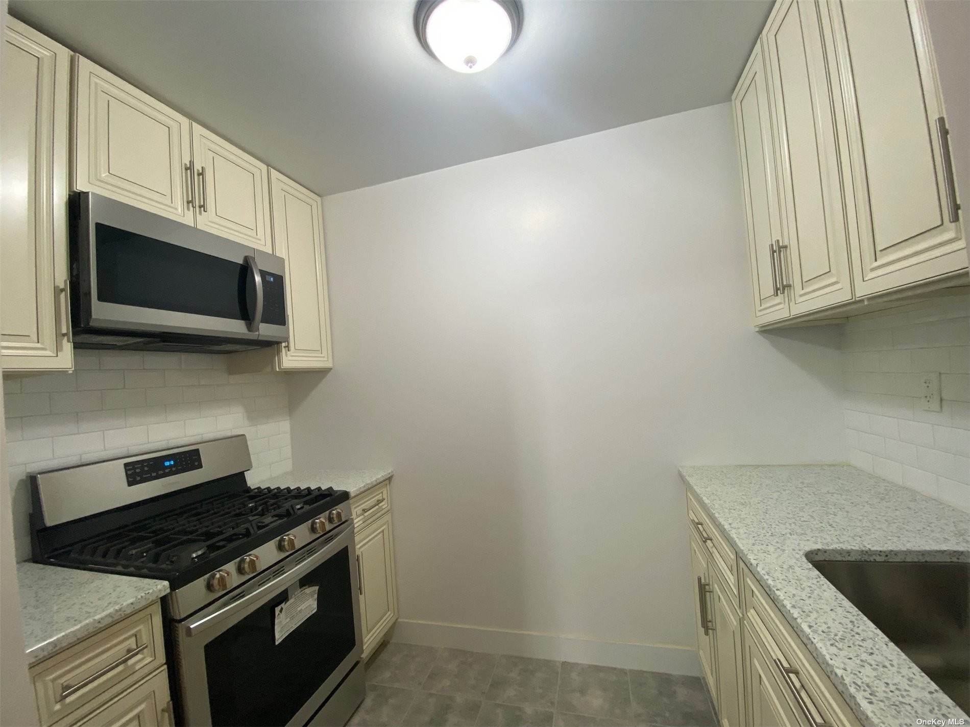 5. Residential for Sale at 132-35 Sanford Avenue # 4M Other Areas, New York 11355 United States