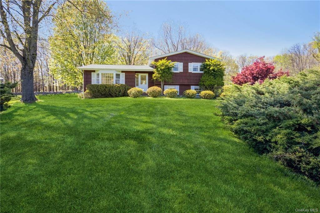 5. Residential for Sale at 726 Lakes Road Monroe, New York 10950 United States