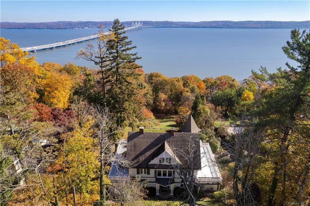 6. Residential for Sale at 1037 Route 9W S Nyack, New York 10960 United States