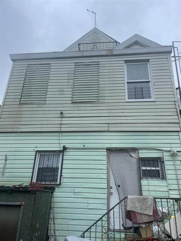6. Residential Income for Sale at 3331 Olinville Avenue Bronx, New York 10467 United States