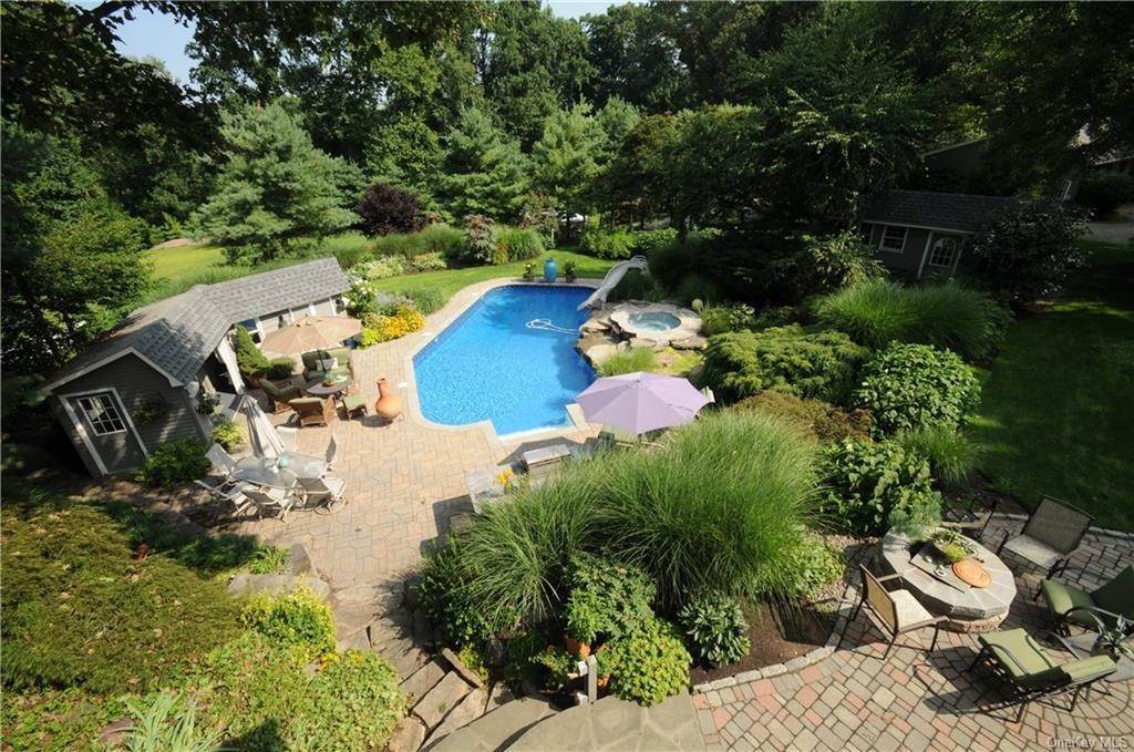 8. Residential for Sale at 133 W Clarkstown Road New City, New York 10956 United States