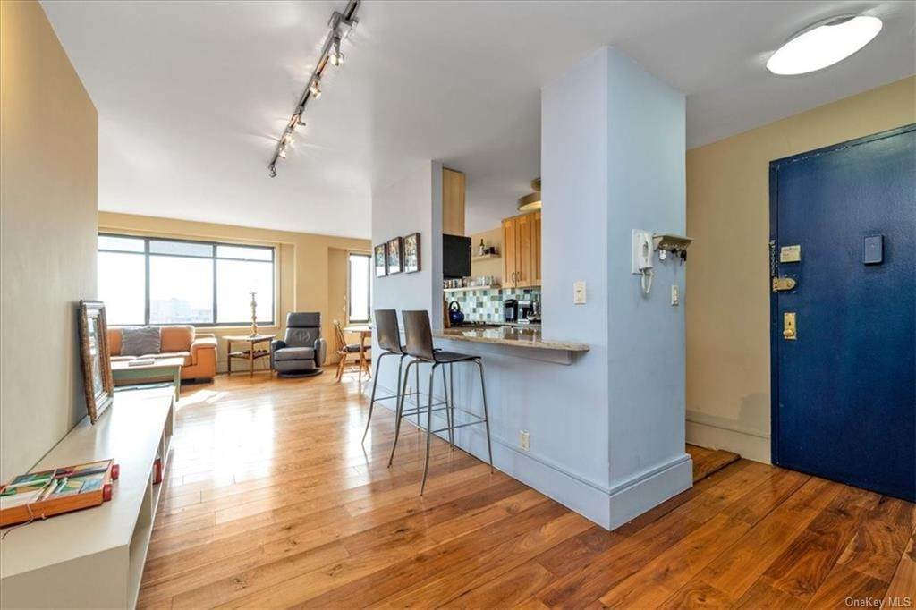 8. Residential for Sale at 3671 Hudson Manor Terrace # 14J Bronx, New York 10463 United States