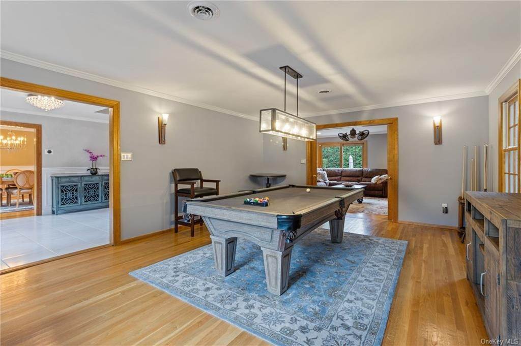 8. Residential for Sale at 15 Tor Terrace New City, New York 10956 United States