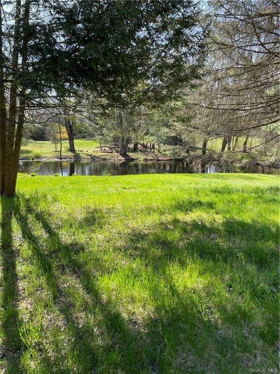 9. Residential for Sale at 2935 State Route 52 Pine Bush, New York 12566 United States