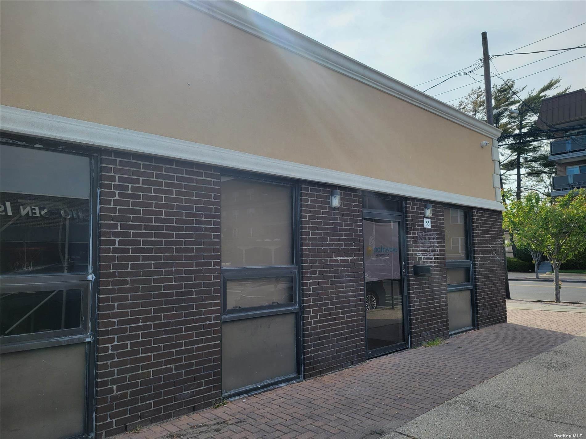 Commercial الساعة 33 Frost Lane # 1-4 Lawrence, New York 11559 United States
