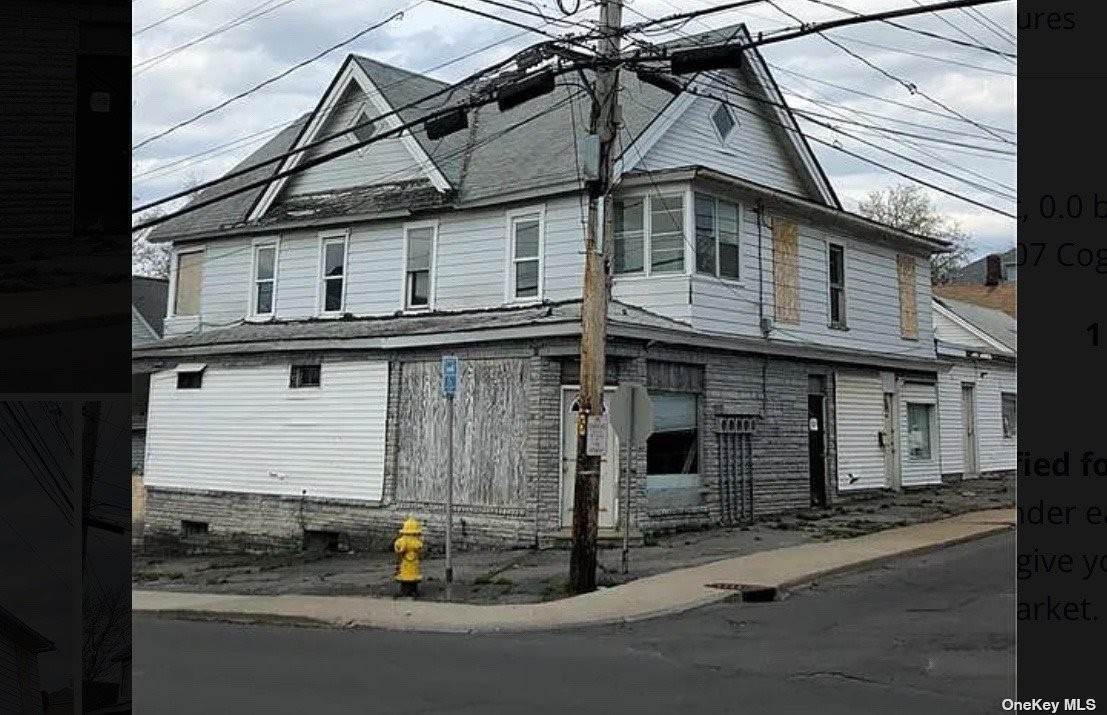 Single Family Homes por un Venta en 207 Cogswell Avenue Syracuse, Nueva York 13209 Estados Unidos