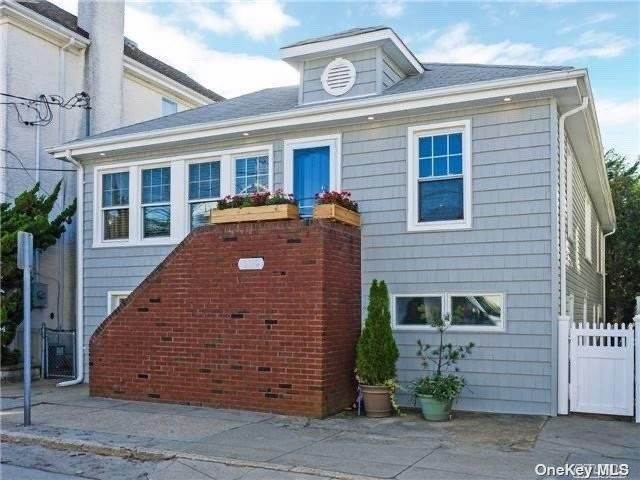 Single Family Homes 为 销售 在 139 Hewlett Avenue Point Lookout, 纽约 11569 美国