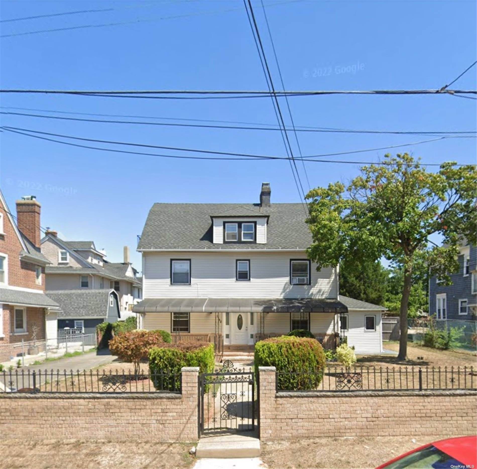 Single Family Homes للـ Sale في 11-52 Neilson Street Far Rockaway, New York 11691 United States