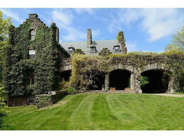 2. Single Family Homes at 1 Castle Road Piermont, New York 10968 United States