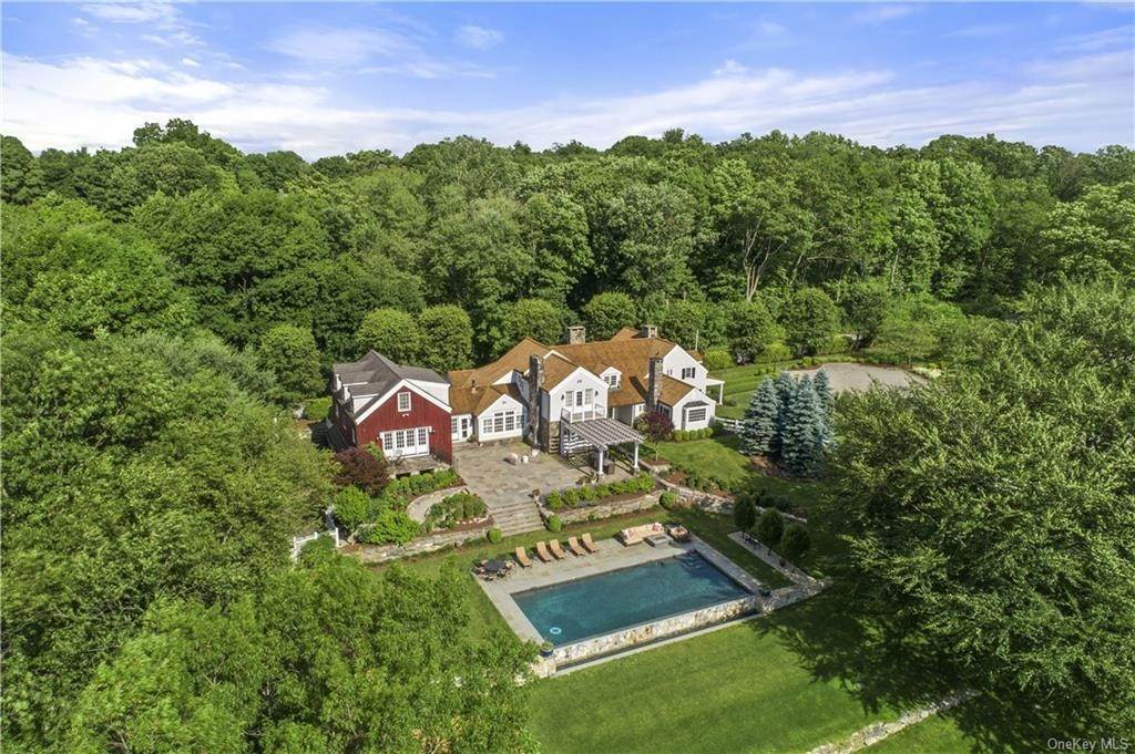 2. Single Family Homes at 69 Round Hill Road Armonk, New York 10504 United States