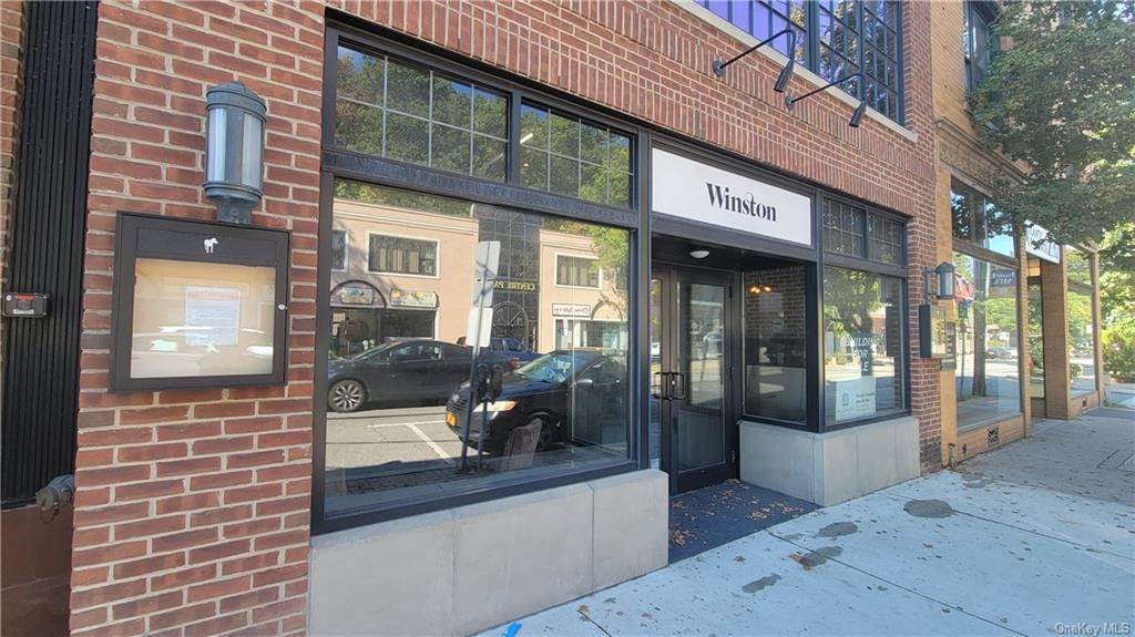 Commercial for Sale at 130 E Main Street Mount Kisco, New York 10549 United States