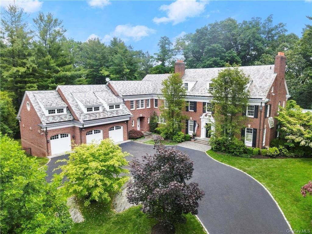 Single Family Homes for Sale at 57 Old Orchard Lane Scarsdale, New York 10583 United States