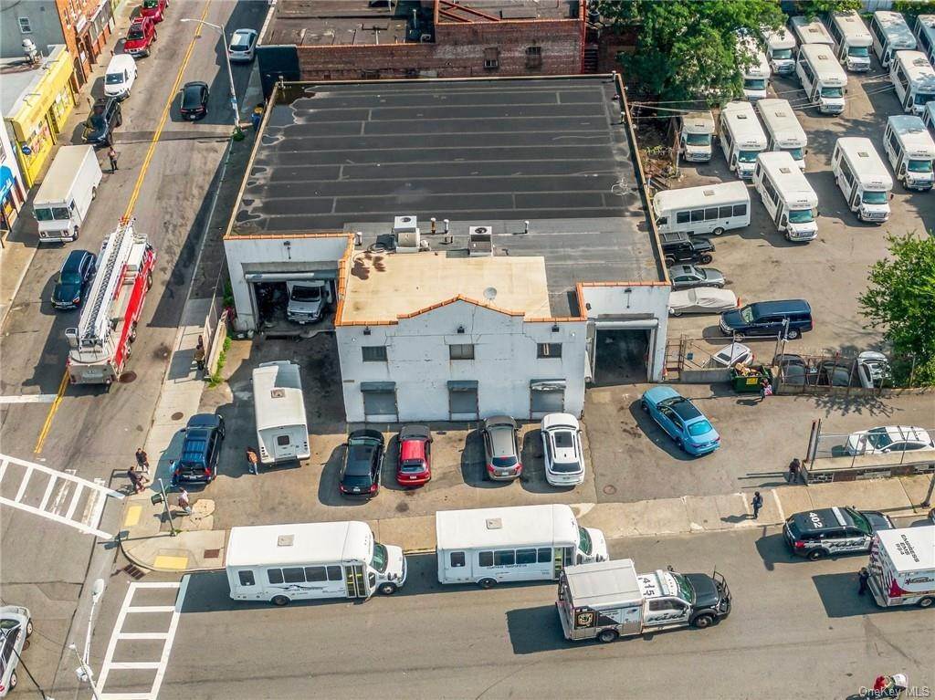 Commercial for Sale at 50 Palisade Avenue Yonkers, New York 10701 United States