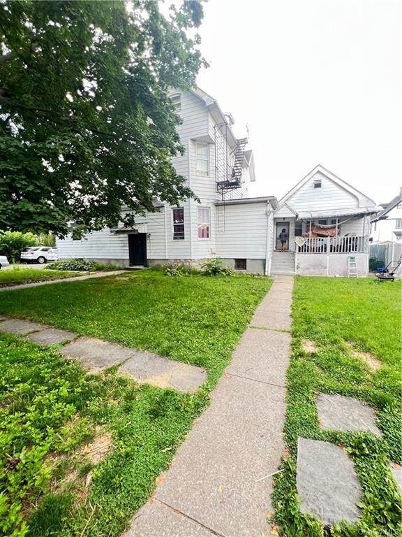 Single Family Homes for Sale at 46 Clinton Place Mount Vernon, New York 10550 United States