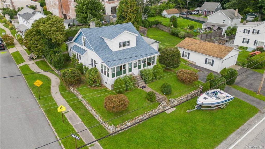 Single Family Homes for Sale at 142 Westchester Avenue Verplanck, New York 10596 United States