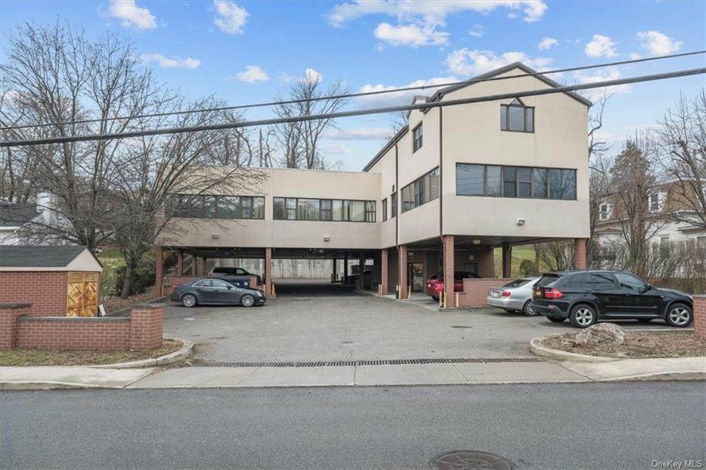 Commercial for Sale at 8 Revolutionary Road Ossining, New York 10562 United States