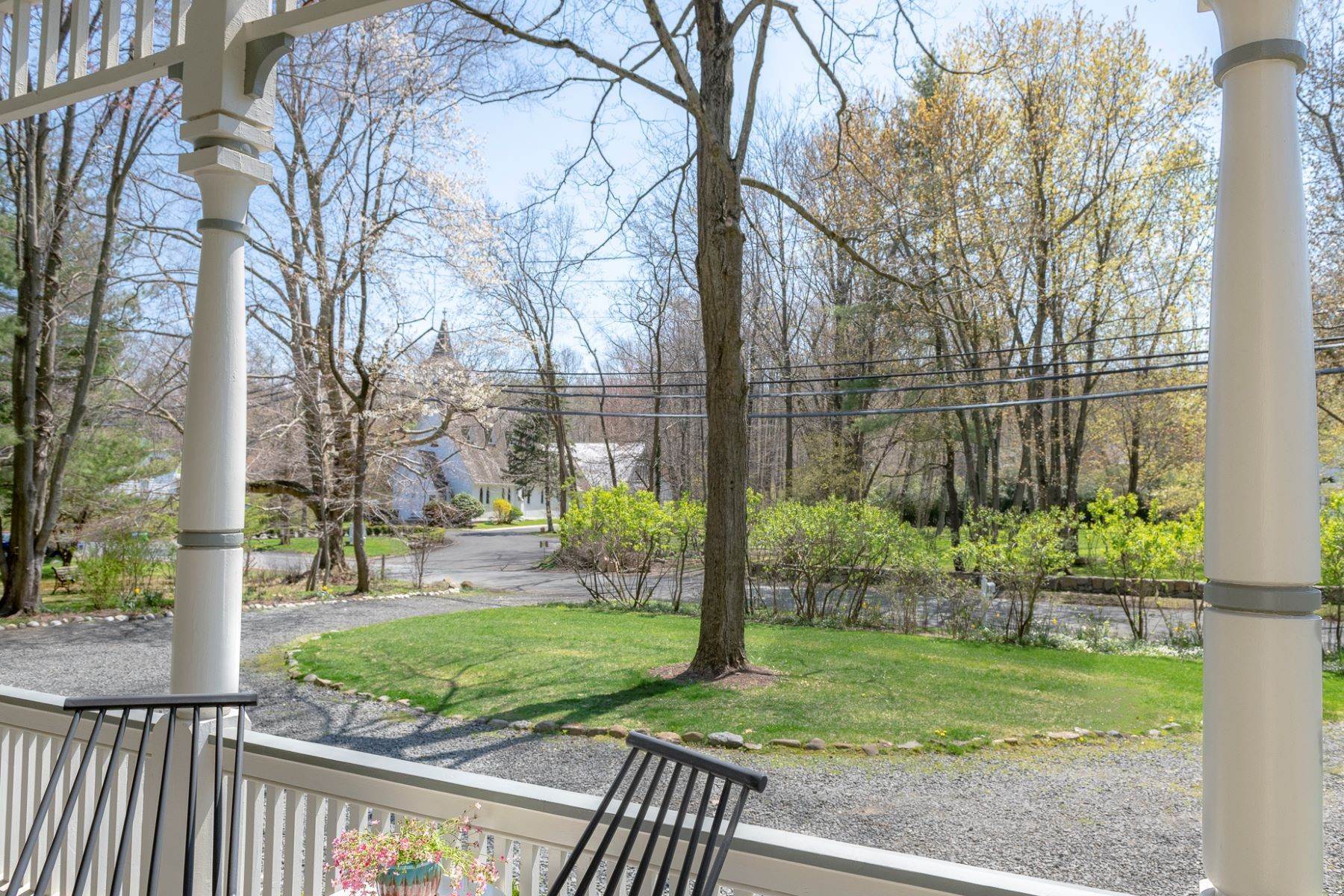 3. Single Family Homes for Sale at The Manse 124 Washington Spring Road Palisades, New York 10964 United States