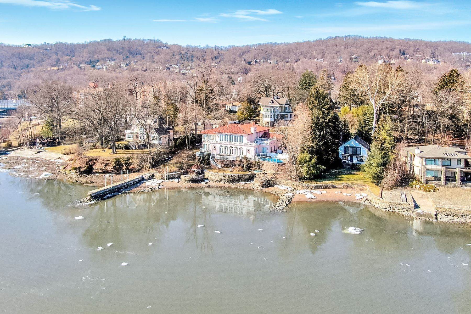 36. Single Family Homes for Sale at Palazzo Mare 2 Smith Avenue South Nyack, New York 10960 United States