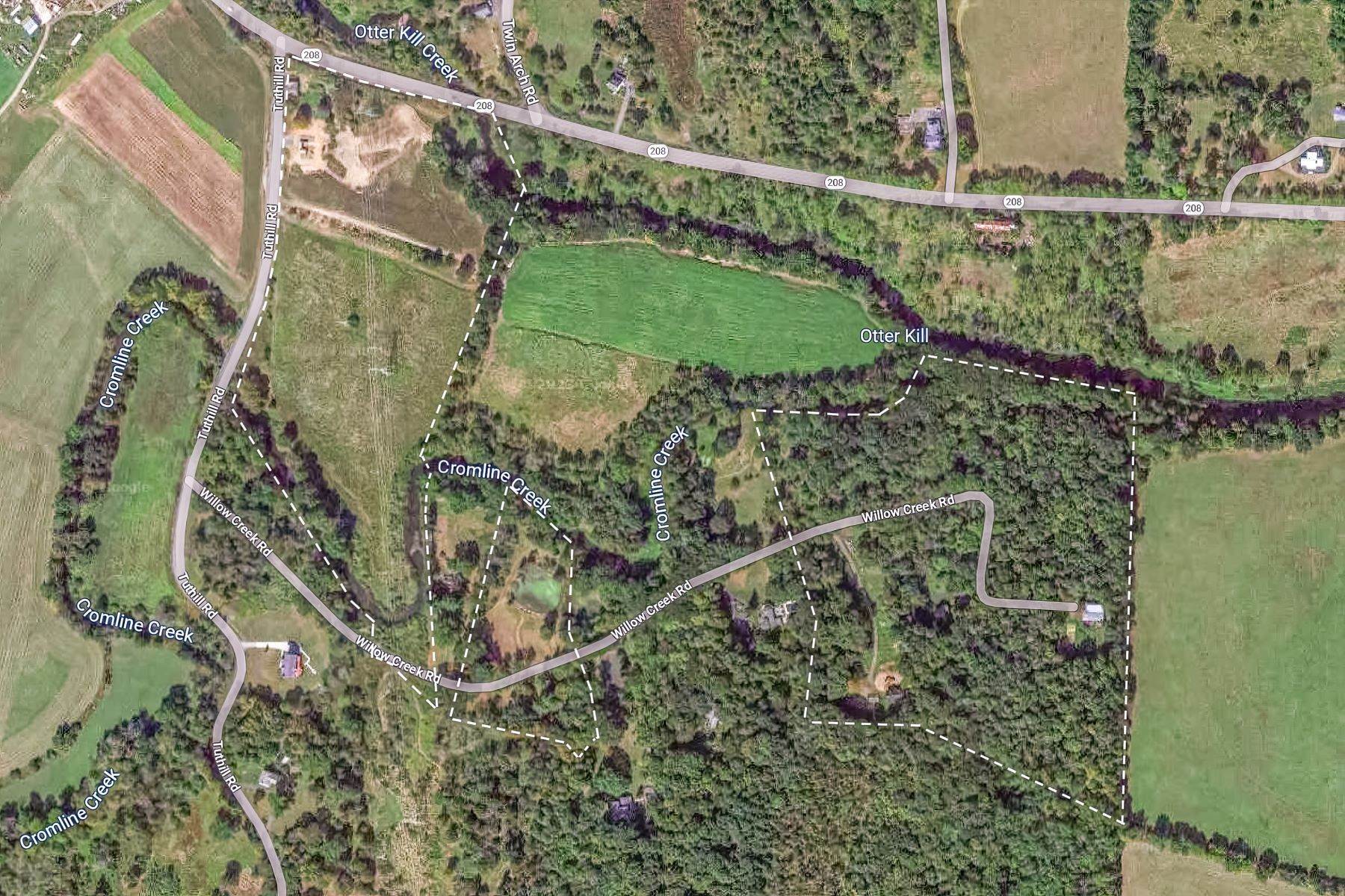 28. Multi-Family Homes for Sale at Six Homes and Two Land Parcels on 42.7 Acres 68 Willow Creek Road Blooming Grove, New York 10992 United States
