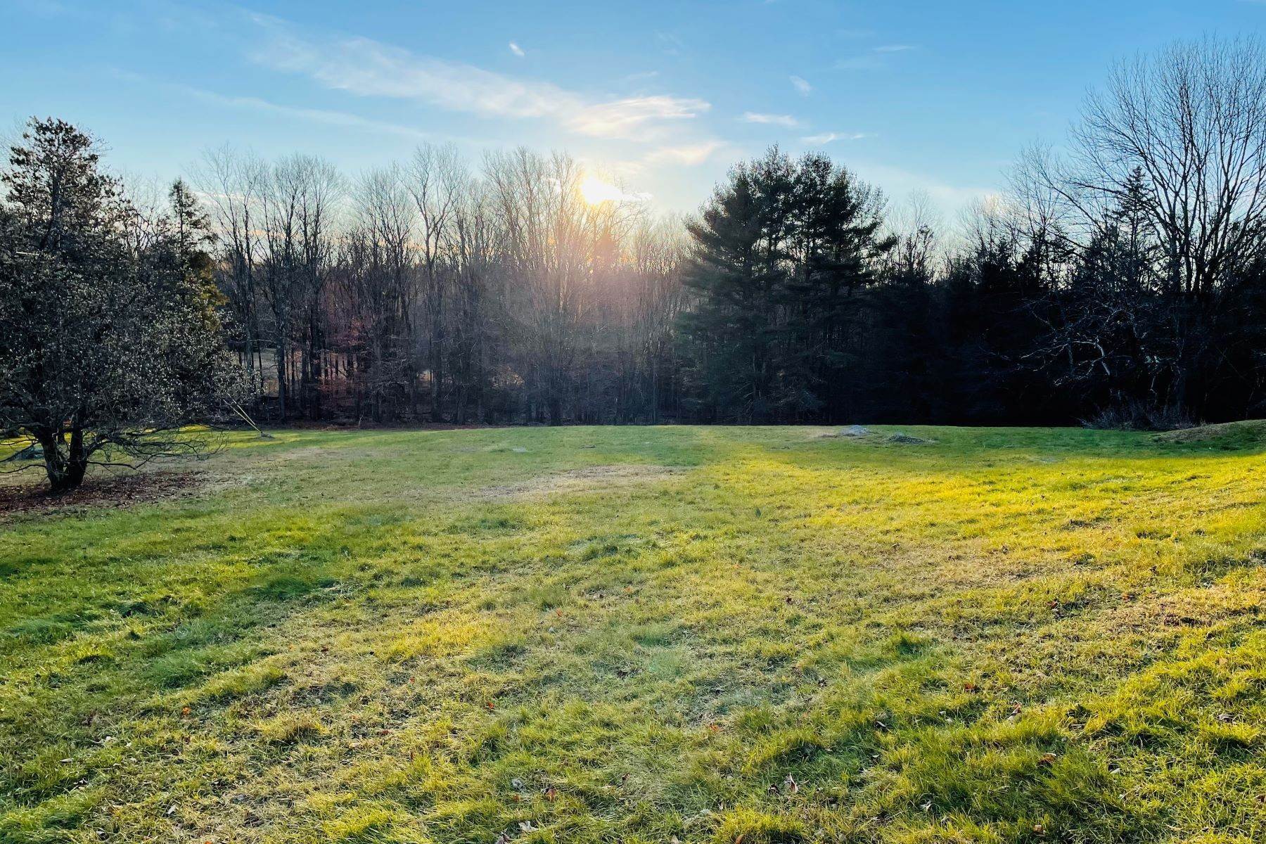7. Single Family Homes for Sale at Extraordinary Farmhouse and Converted Barn - 46 Acres 670 Creamery Road Bethel, New York 12762 United States