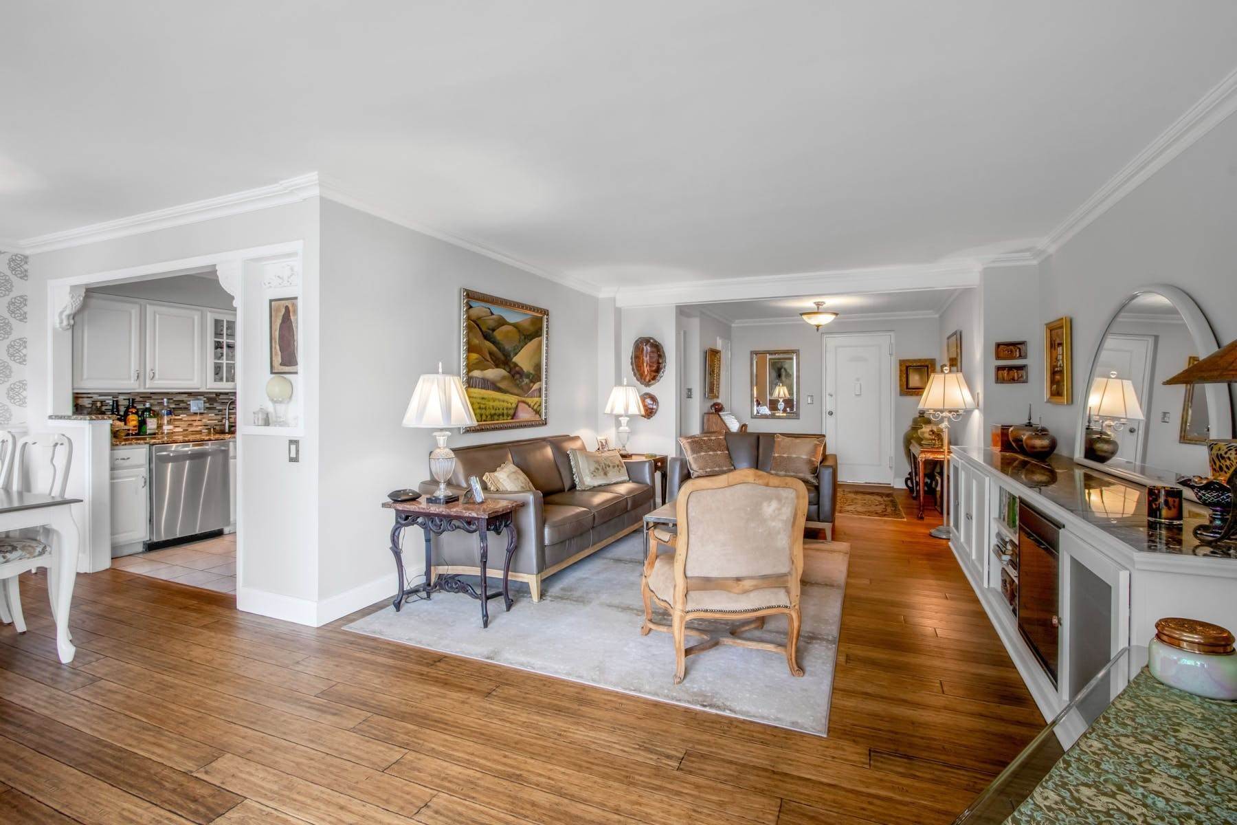 10. Co-op Properties for Sale at Resort Style Living 4 Salisbury Point, Unit LB South Nyack, New York 10960 United States