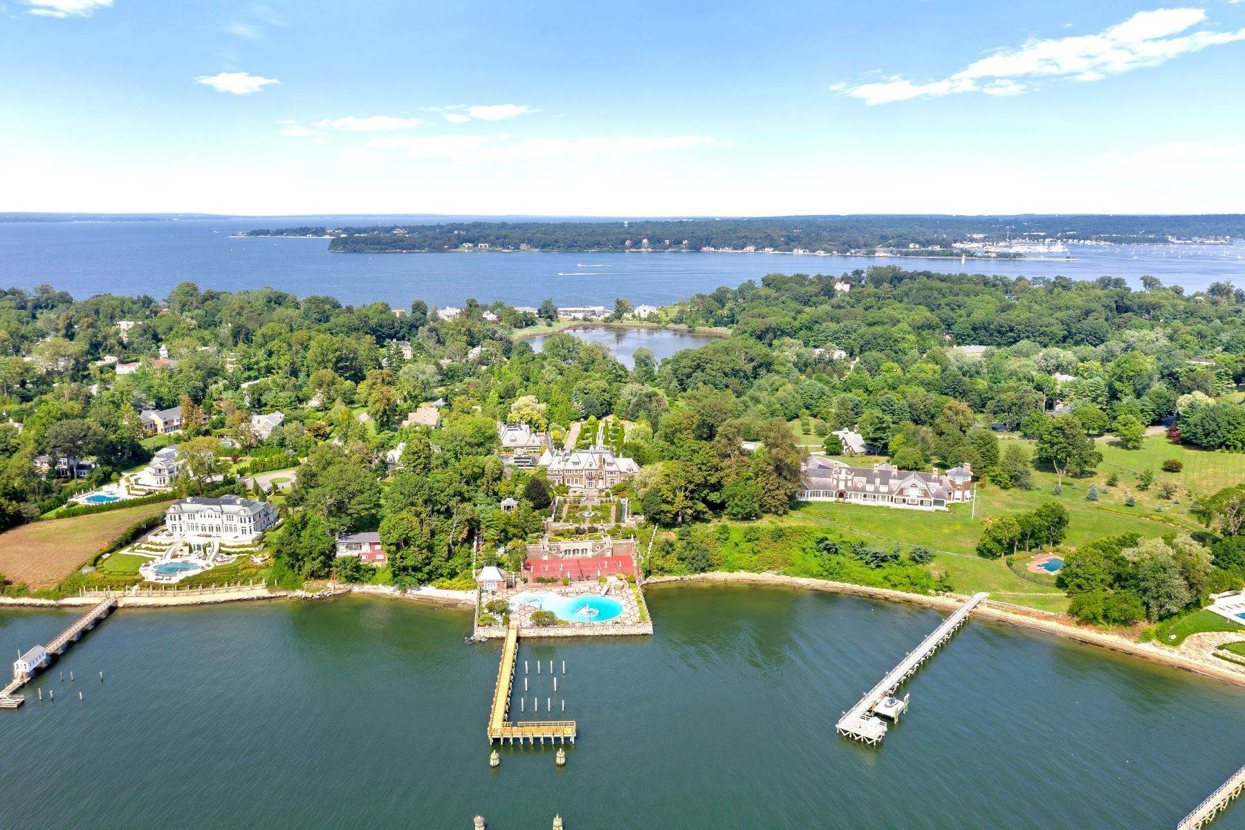10. Single Family Homes for Sale at The Three Bridges, Great Neck, Ny, 11024 The Three Bridges Great Neck, New York 11024 United States