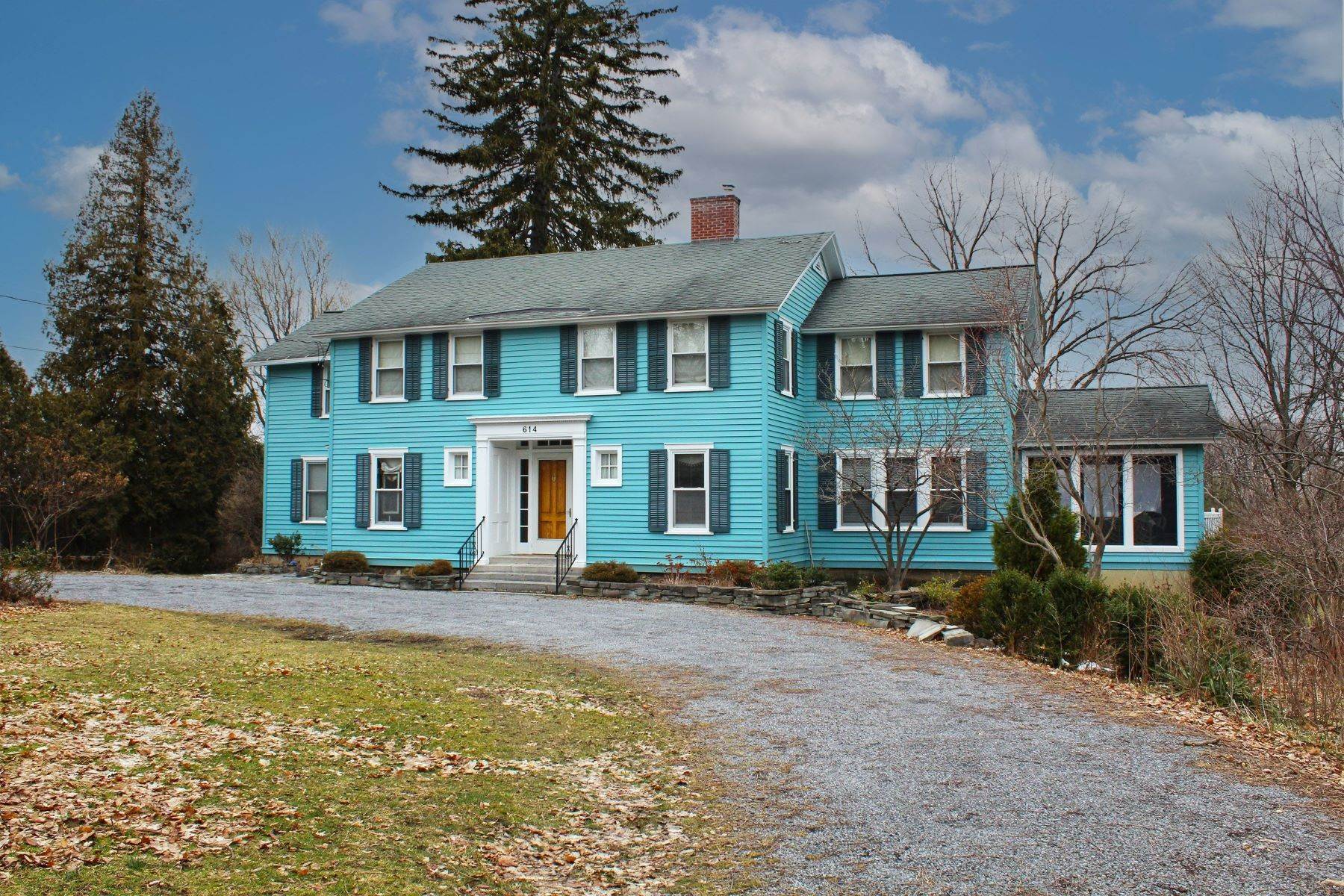 Bed and Breakfast Homes for Sale at Buena Vista House 614 West North Street Geneva, New York 14456 United States
