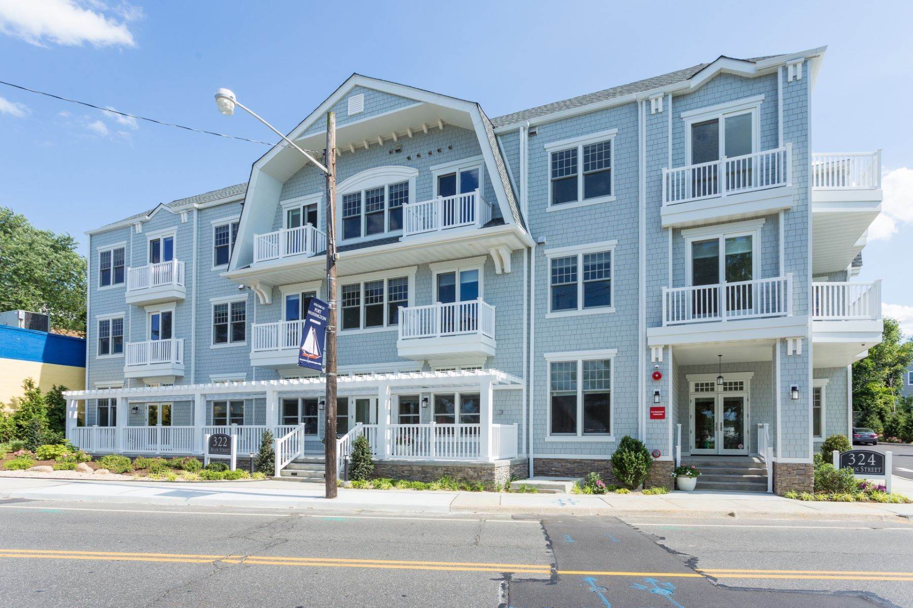 Apartments в 324 Main Street, Port Washington, Ny, 11050 324 Main Street, Unit# 2E Port Washington, Нью-Йорк 11050 Соединенные Штаты