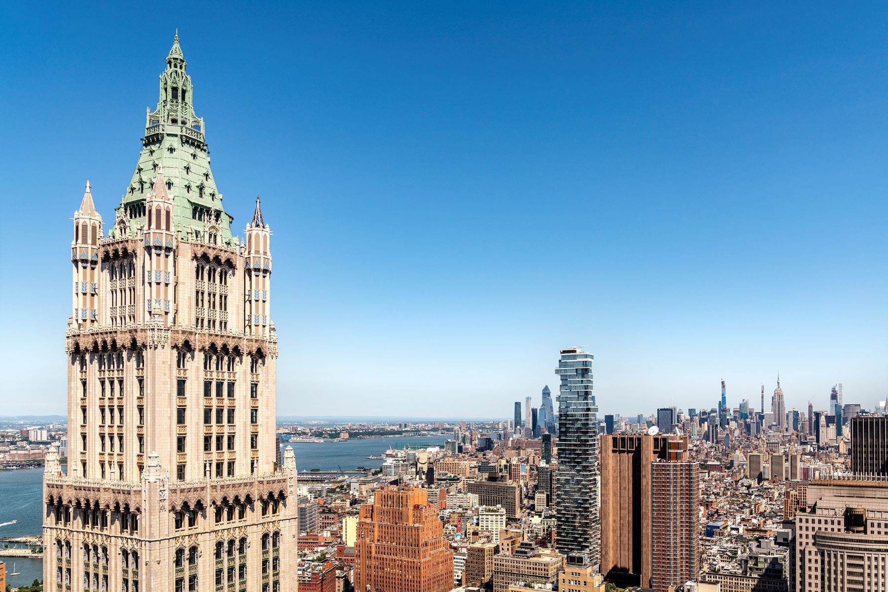 Condominiums 为 销售 在 The Woolworth Tower Residences 2 Park Place, 49 Fl Pennacle PH 纽约, 纽约 10007 美国